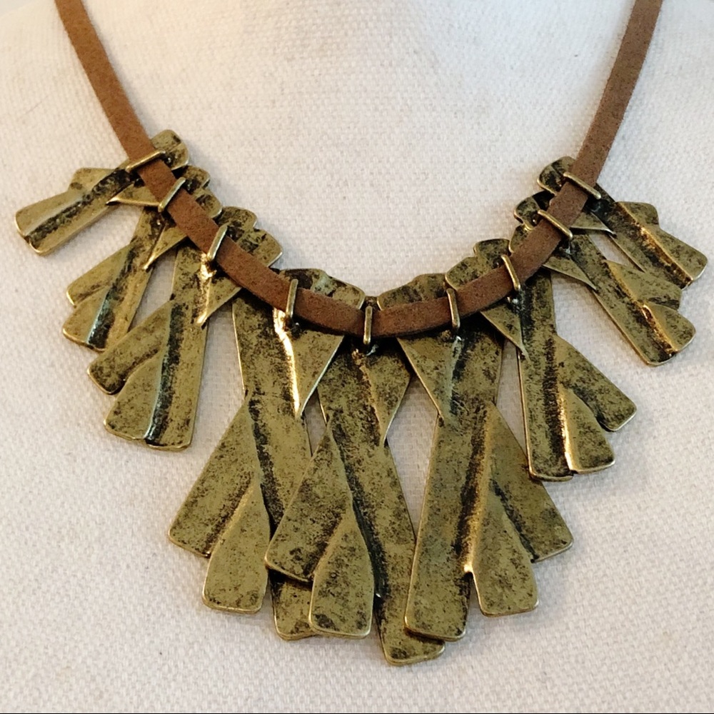 NWOT MARLYN SCHIFF Boho Antique Gold Tone Statement Necklace - Picture 6 of 14